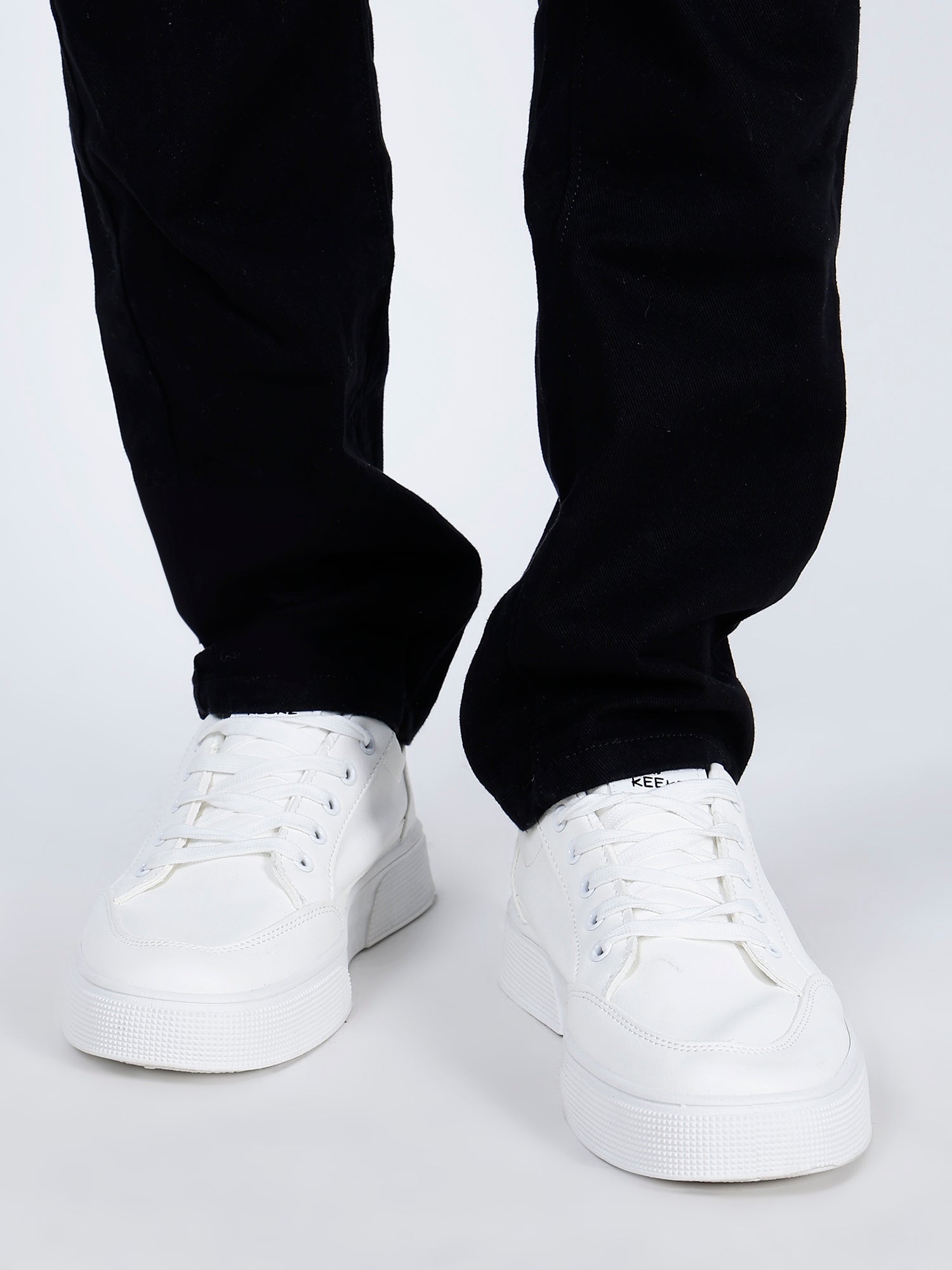 KEEKZ Men Solid Laced-Up Mid Heel Casual Sneakers