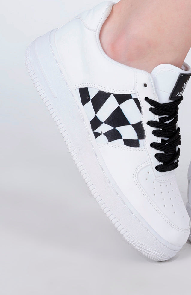 KEEKZ Men Printed Laced-Up Casual Sneakers (White)