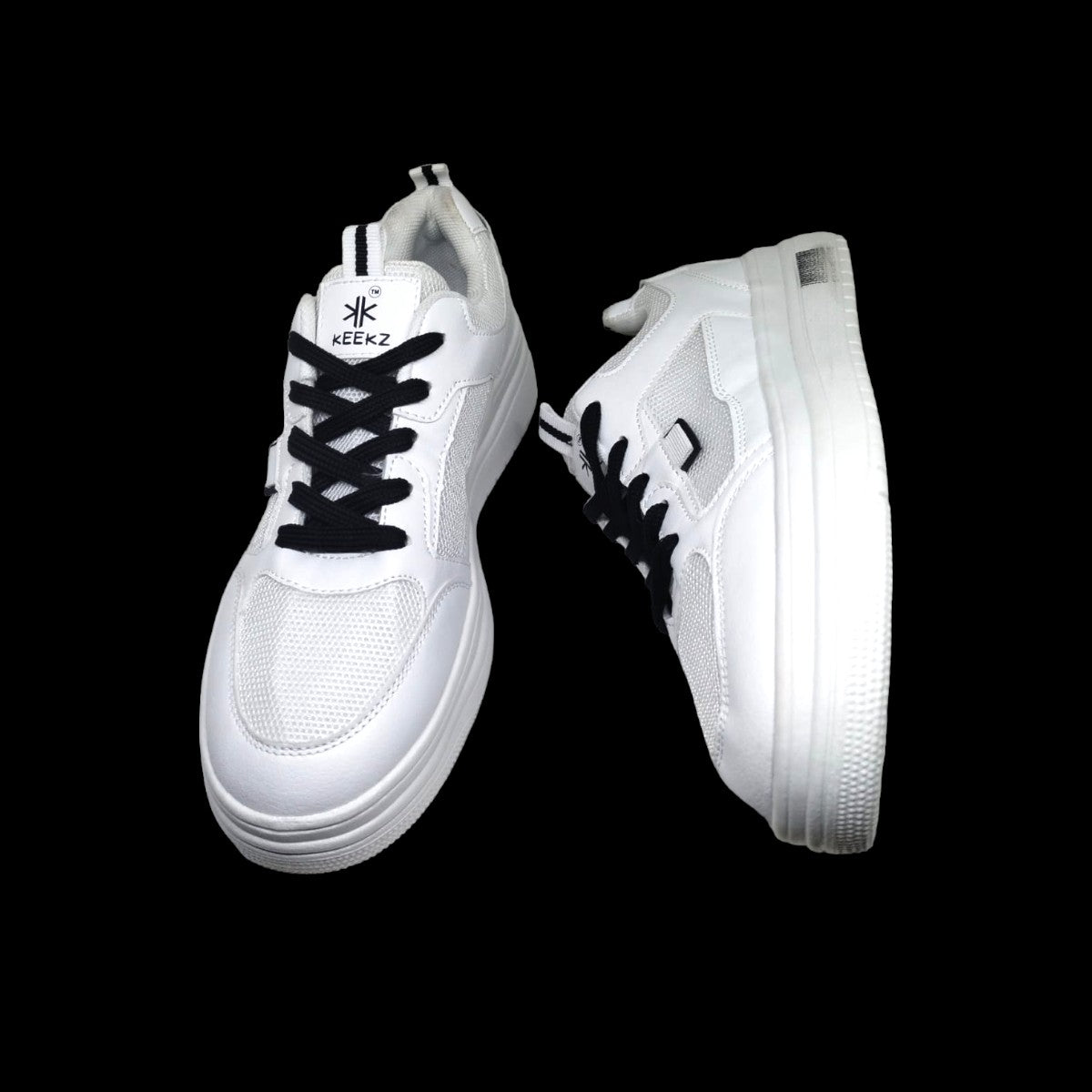 KEEKZ Men Solid Laced-Up Casual Sneakers