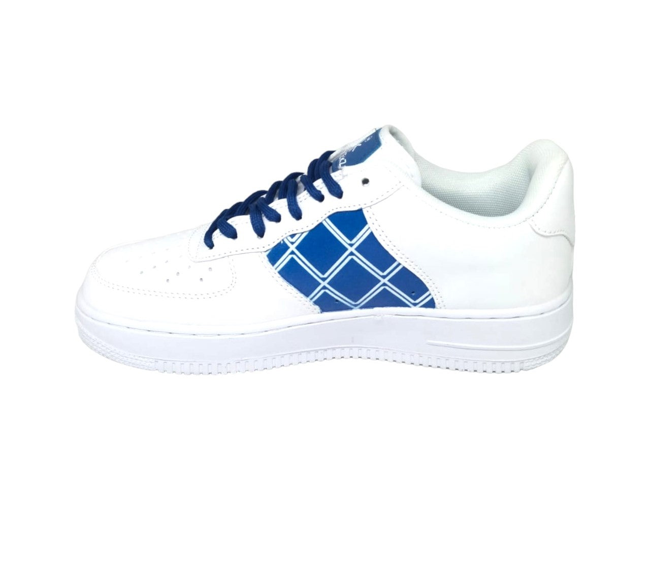 KEEKZ Boys Printed Laced-Up Casual Sneakers (White)